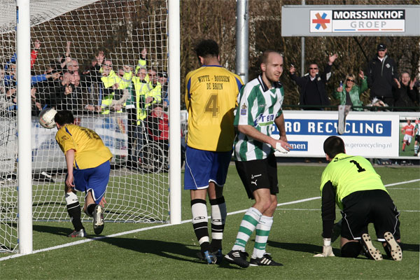 SC Genemuiden - HSV Hoek (Foto Helmich Lubberts).